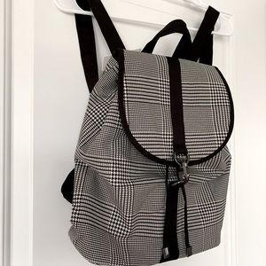 NWT Lulu Dharma Pepper and Cream Frasier Backpack